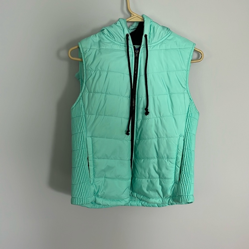 Girls youth L teal colored vest